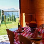 Chesa Spuondas فندق 3*