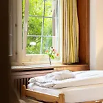 Chesa Spuondas Otel 3*