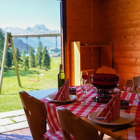 체사 스푸온다스 호텔 3*