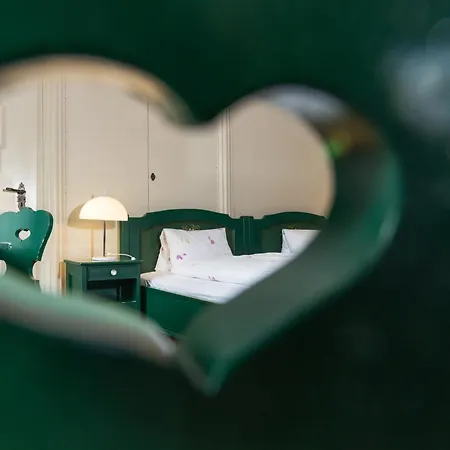 체사 스푸온다스 호텔 3*