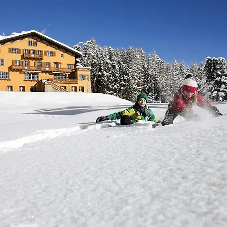 체사 스푸온다스 호텔 세인트모리츠