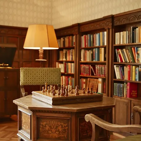 체사 스푸온다스